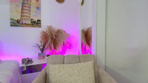 ashleywalkerr online show from November 10, 2025, 1:04 am