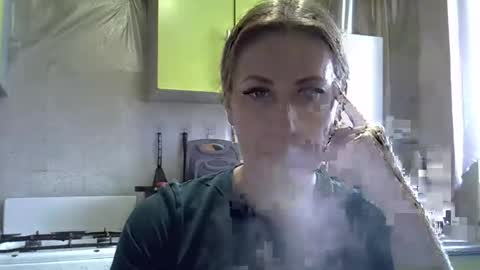 Snapshot of ashleyxhoney chatting on February 24, 2026, 6:33 am AshleyXHoney online show from February 24, 2026, 6:33 am