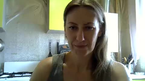 Snapshot of ashleyxhoney chatting on June 10, 2026, 7:07 am AshleyXHoney online show from June 10, 2026, 7:07 am