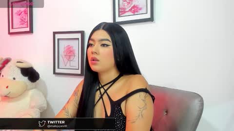 Ashlie online show from October 14, 2025, 7:36 pm