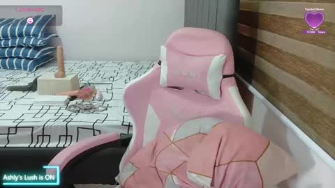 ashly online show from October 4, 2025, 1:25 am