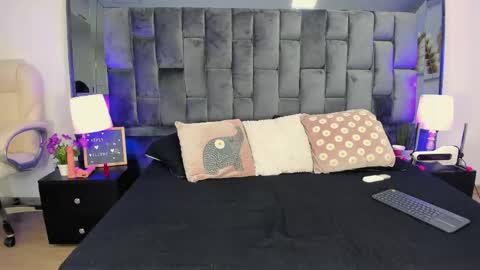 Ashly online show from June 7, 2026, 3:54 am