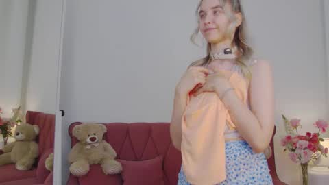 ashly_cherry online show from November 24, 2025, 11:54 am