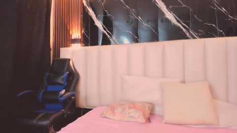 Snapshot of ashly_leee chatting on February 26, 2026, 7:13 pm Ashly online show from February 26, 2026, 7:13 pm