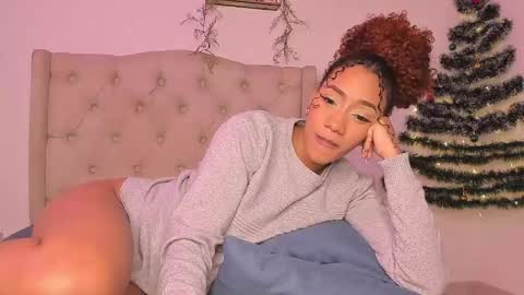 Snapshot of ashly_z chatting on December 27, 2024, 1:32 am Ashly online show from December 27, 2024, 1:32 am