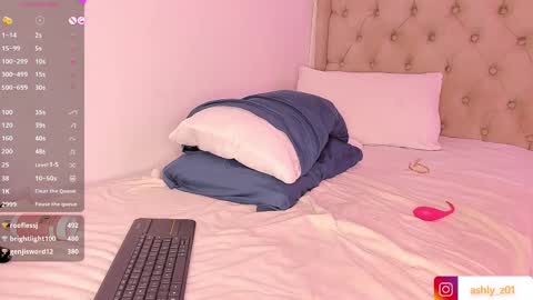 Snapshot of ashly_z chatting on March 5, 2025, 9:37 pm Ashly online show from March 5, 2025, 9:37 pm