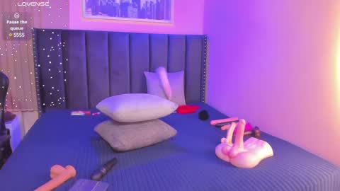 Snapshot of ashlye_miller_ chatting on December 11, 2024, 7:09 am ashlye_miller_ online show from December 11, 2024, 7:09 am