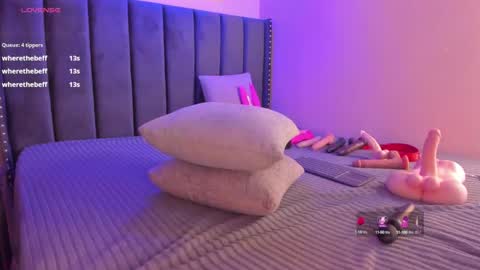 Snapshot of ashlye_miller_ chatting on March 6, 2025, 10:09 am ashlye_miller_ online show from March 6, 2025, 10:09 am