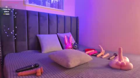 Snapshot of ashlye_miller_ chatting on March 7, 2025, 4:02 am ashlye_miller_ online show from March 7, 2025, 4:02 am