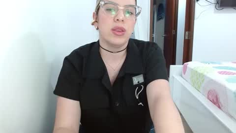 Snapshot of ashlymoon chatting on December 21, 2024, 6:55 pm AshlyMoon online show from December 21, 2024, 6:55 pm