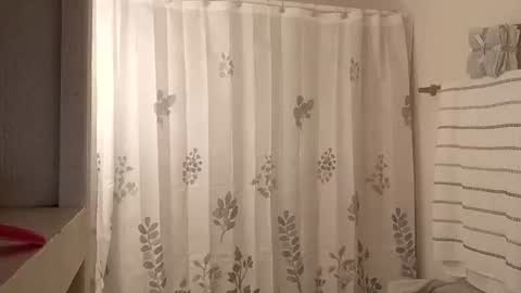 ashlynn5716 online show from November 2, 2025, 8:28 am