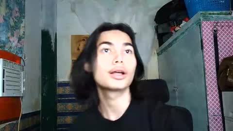 asian_babyboi online show from June 5, 2026, 7:58 am