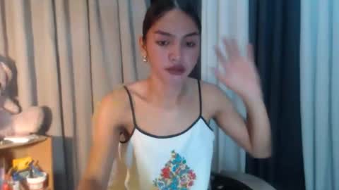 asian_cassy online show from May 25, 2026, 12:27 am