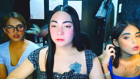 cherry online show from April 10, 2026, 1:38 pm