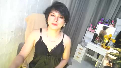 Snapshot of asian_handsomexx chatting on June 25, 2026, 9:47 am asian_handsomexx online show from June 25, 2026, 9:47 am