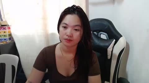 bb girl online show from May 27, 2026, 7:49 am