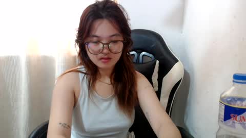 Snapshot of asian_honey69 chatting on July 12, 2026, 6:04 am bb girl online show from July 12, 2026, 6:04 am