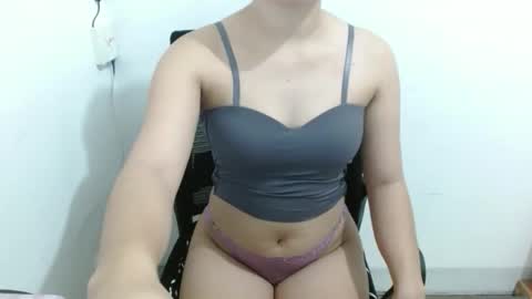 asian_hotties69 online show from March 31, 2026, 6:03 am