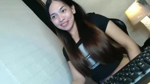Snapshot of asian_kati chatting on October 20, 2025, 4:40 pm theakati online show from October 20, 2025, 4:40 pm