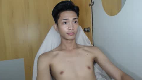 Snapshot of asian_keithtwink69 chatting on September 17, 2025, 5:25 pm Keith online show from September 17, 2025, 5:25 pm