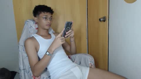 Snapshot of asian_keithtwink69 chatting on September 23, 2025, 4:10 pm Keith online show from September 23, 2025, 4:10 pm