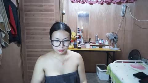 Snapshot of asian_llory chatting on September 11, 2025, 1:39 am asian_llory online show from September 11, 2025, 1:39 am