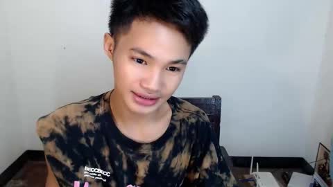 asian_lover05 online show from November 20, 2025, 12:05 pm