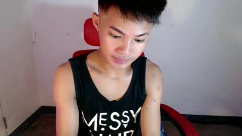 asian_lover05 online show from May 17, 2026, 9:22 pm