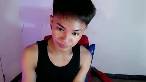 asian_lover05 online show from May 22, 2026, 4:23 pm