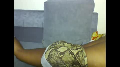 Asia online show from November 13, 2025, 8:24 am