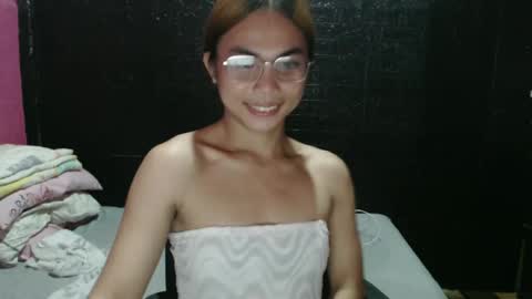 Snapshot of asian_reyshell chatting on January 6, 2025, 10:24 am Reyshell online show from January 6, 2025, 10:24 am