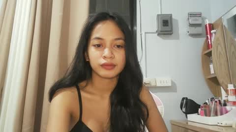 asian_trish online show from October 20, 2025, 1:00 pm