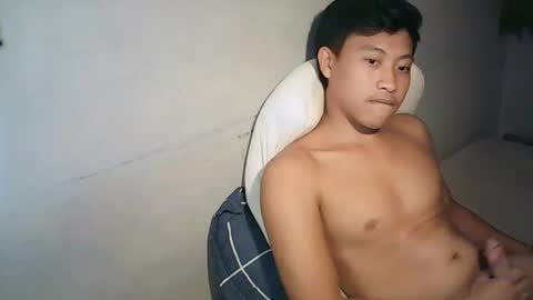 Snapshot of asian_ver chatting on February 20, 2026, 2:17 pm Asian ver cum online show from February 20, 2026, 2:17 pm