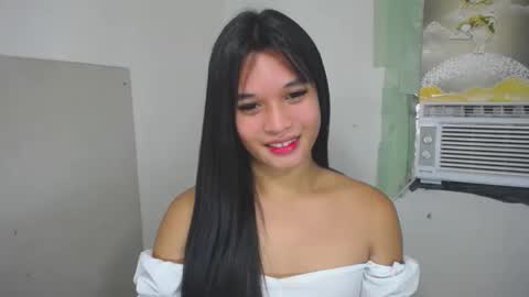 Snapshot of asian_yannie chatting on October 12, 2025, 11:15 pm Yan online show from October 12, 2025, 11:15 pm