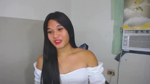 Snapshot of asian_yannie chatting on October 22, 2025, 6:40 pm Yan online show from October 22, 2025, 6:40 pm