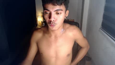 Snapshot of asianboyhunt chatting on December 4, 2024, 11:46 pm Fev online show from December 4, 2024, 11:46 pm