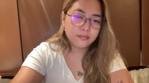 Curvy online show from April 30, 2026, 2:45 pm