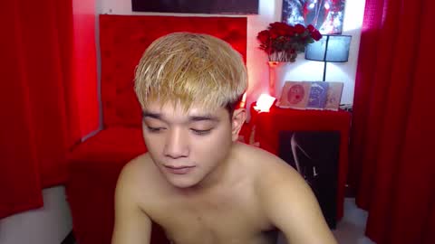 Snapshot of asiancock4hire chatting on October 5, 2025, 2:43 am Michelle Dont forget to follow me online show from October 5, 2025, 2:43 am