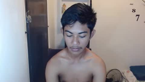 Snapshot of asiancockhero22 chatting on December 23, 2024, 12:57 am HERO online show from December 23, 2024, 12:57 am