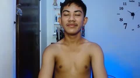 Snapshot of asiancockhero22 chatting on January 29, 2025, 11:25 pm HERO online show from January 29, 2025, 11:25 pm