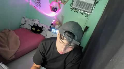 Bry online show from November 22, 2025, 9:41 am