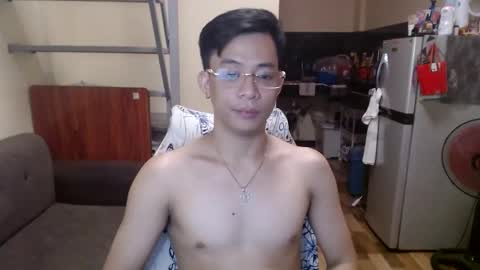 Snapshot of asiandreamboyx chatting on March 10, 2025, 4:14 pm asiandreamboyx online show from March 10, 2025, 4:14 pm