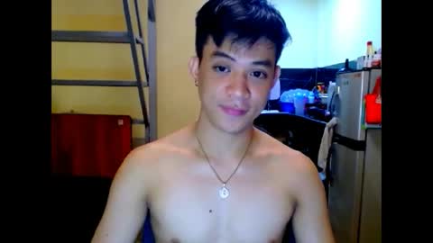 asiandreamboyx online show from June 8, 2026, 4:46 am