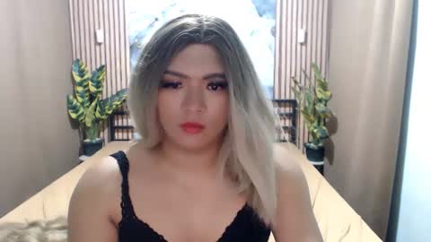 Asian  Hot online show from July 21, 2026, 6:38 am