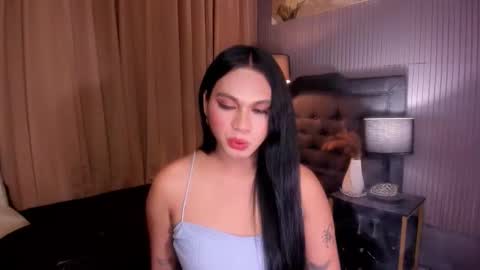 JULIA online show from March 11, 2026, 6:25 pm