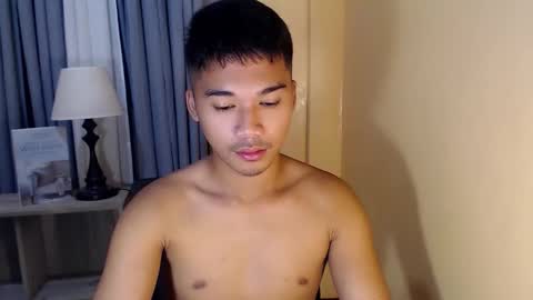Snapshot of asianhunk_jamesx chatting on September 22, 2025, 5:04 pm asianhunk_jamesx online show from September 22, 2025, 5:04 pm
