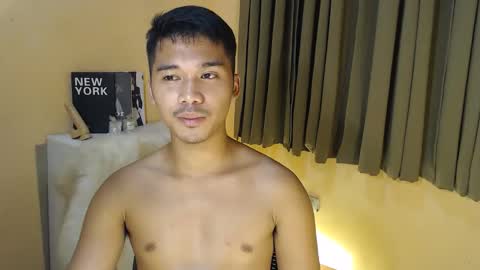 Snapshot of asianhunk_jamesx chatting on October 1, 2025, 1:22 am asianhunk_jamesx online show from October 1, 2025, 1:22 am