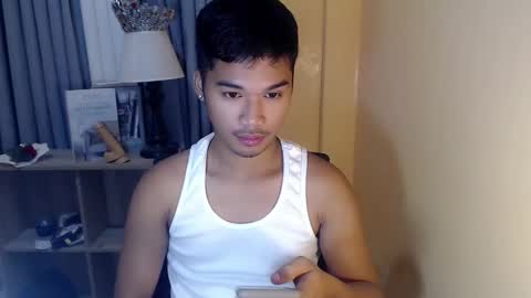 Snapshot of asianhunk_jamesx chatting on October 9, 2025, 7:01 pm asianhunk_jamesx online show from October 9, 2025, 7:01 pm