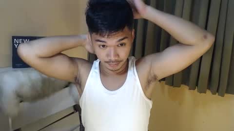 Snapshot of asianhunk_jamesx chatting on October 19, 2025, 8:20 pm asianhunk_jamesx online show from October 19, 2025, 8:20 pm