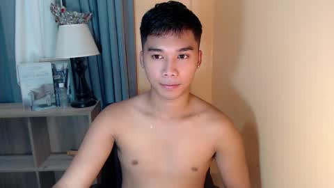 Snapshot of asianhunk_jamesx chatting on October 20, 2025, 10:16 am asianhunk_jamesx online show from October 20, 2025, 10:16 am
